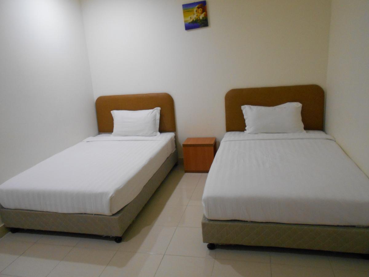 Hotel 126 Sepang Esterno foto