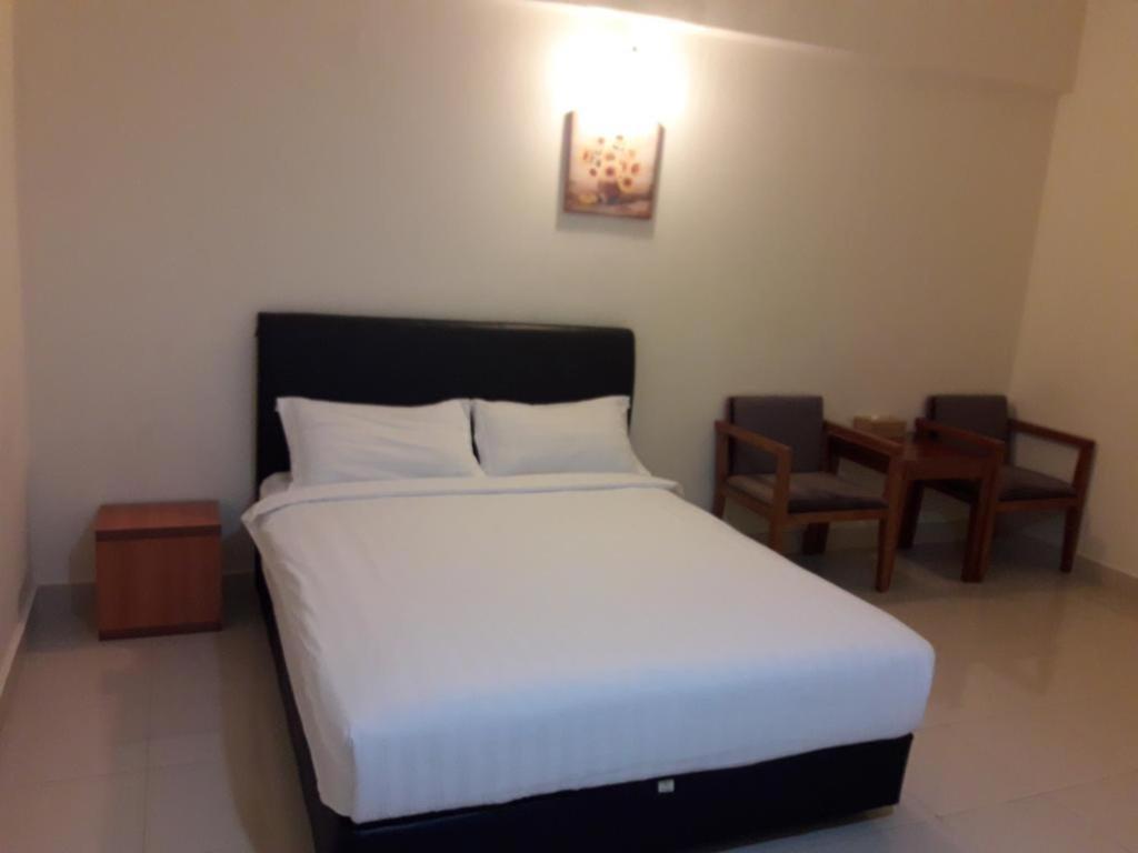Hotel 126 Sepang Esterno foto